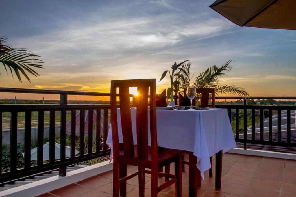 Ry'S Lotus Resort D'Angkor Siem Reap Zewnętrze zdjęcie
