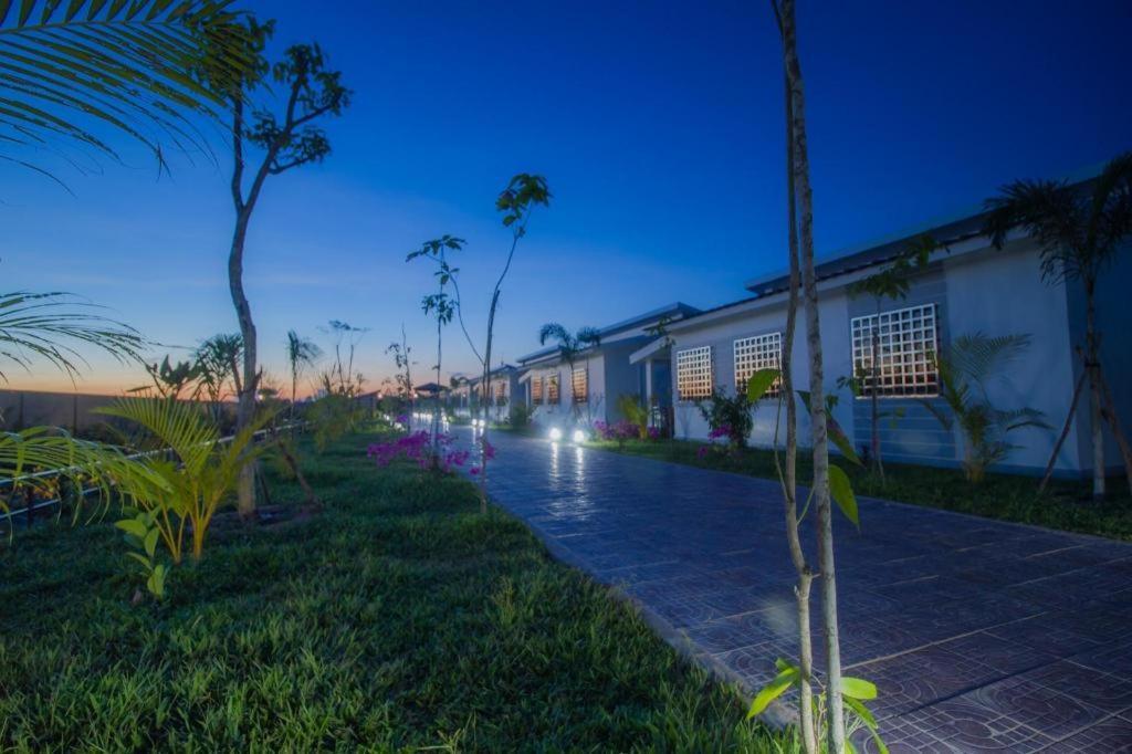 Ry'S Lotus Resort D'Angkor Siem Reap Zewnętrze zdjęcie