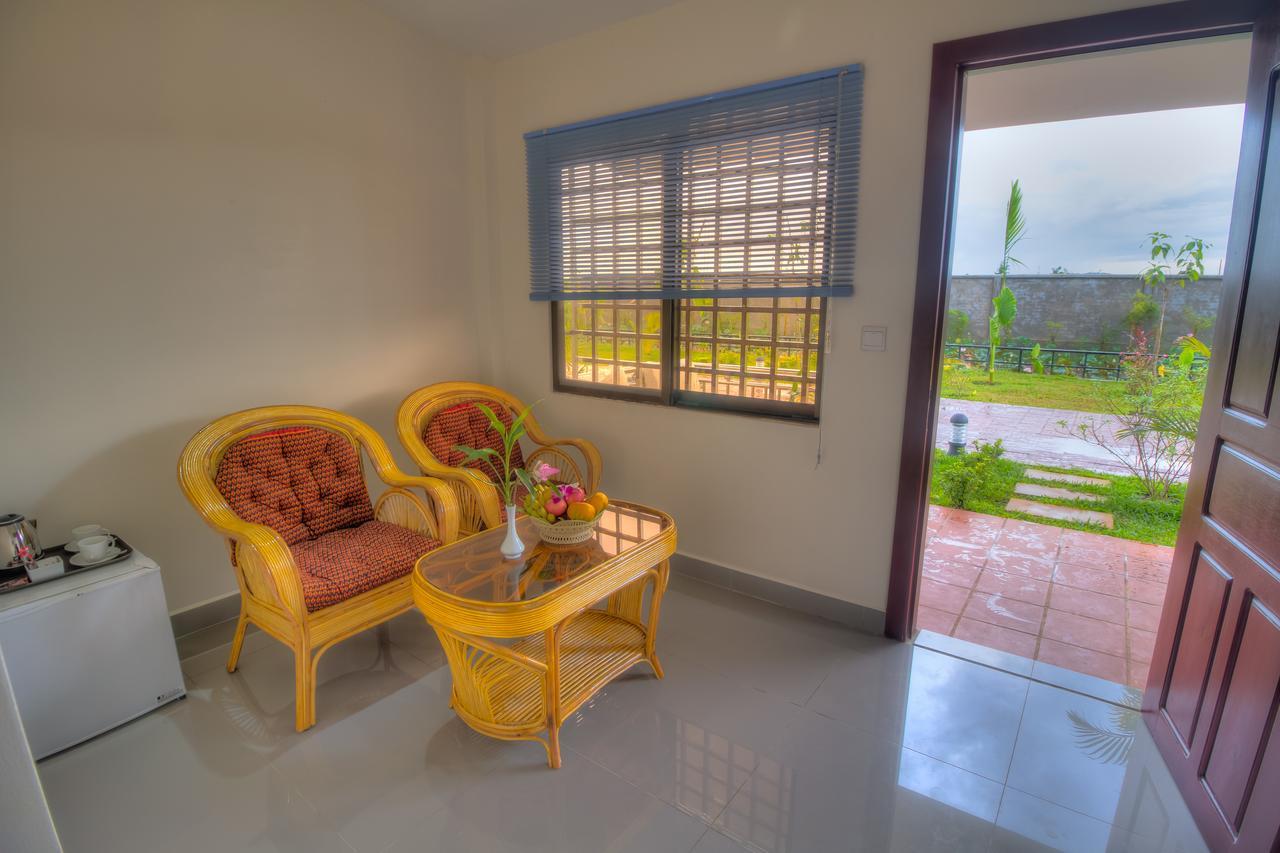 Ry'S Lotus Resort D'Angkor Siem Reap Zewnętrze zdjęcie